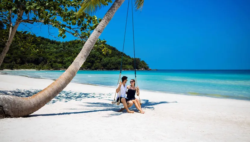 couple-in-phu-quoc